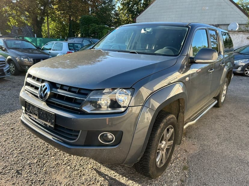 VW AMAROK 2,0 DIESEL 4X4 ŤAŽNÉ KLÍMA 120KW