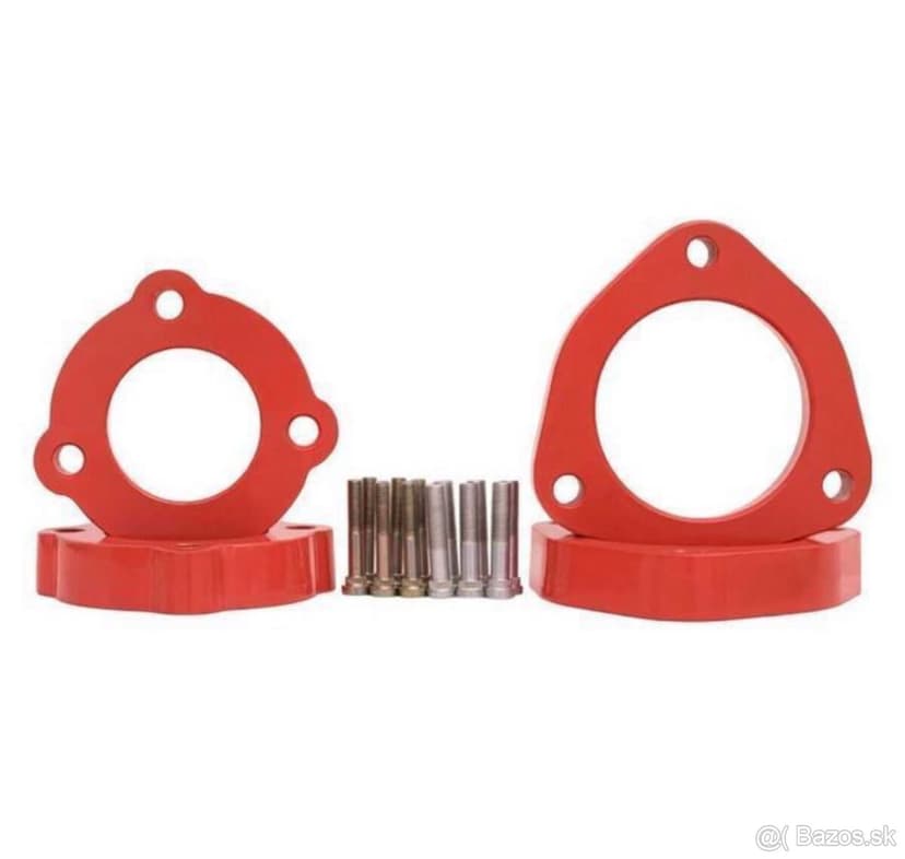 Zvýšenie podvozku - lift kit podložky podvozku