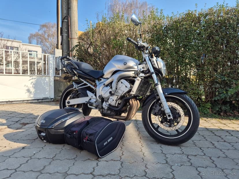 Yamaha FZ6 Fazer – 29k km – kufor a cestovné tašky GIVI