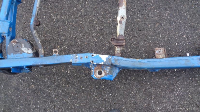 Suzuki Jimny  ram šasy jimny  benzín