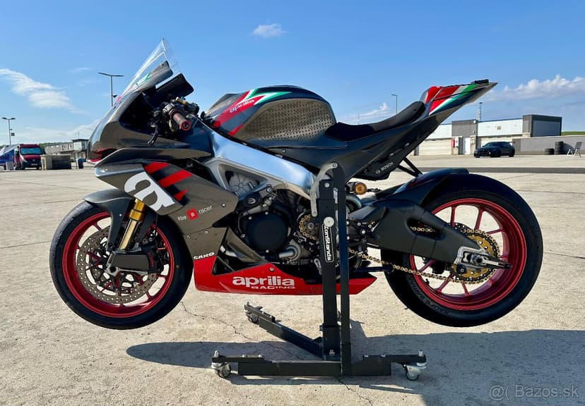 Okruhovka Aprilia RSV4 1100 Factory (2019)