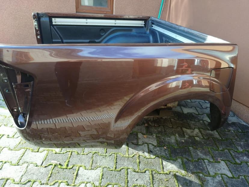 Víko korby,korba,vana Nissan Navara D23 NP300 D40