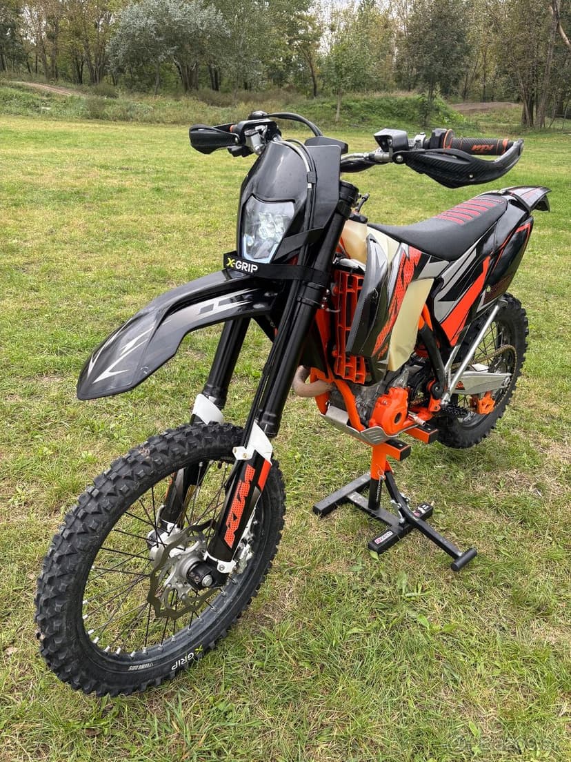 KTM EXC-F 350 SIX DAYS 2016 s TP a SPŽ/nová STK - TOP STAV