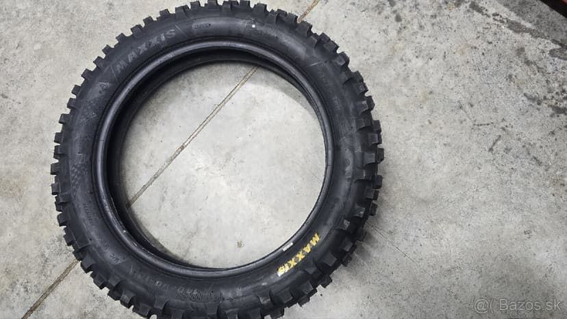 Pneu 140/80 r18 nové