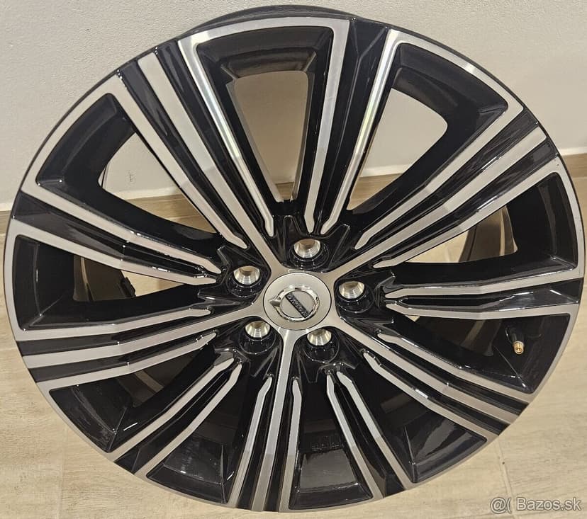 Nové, originálne disky VOLVO - 5x108 R18 - [3.