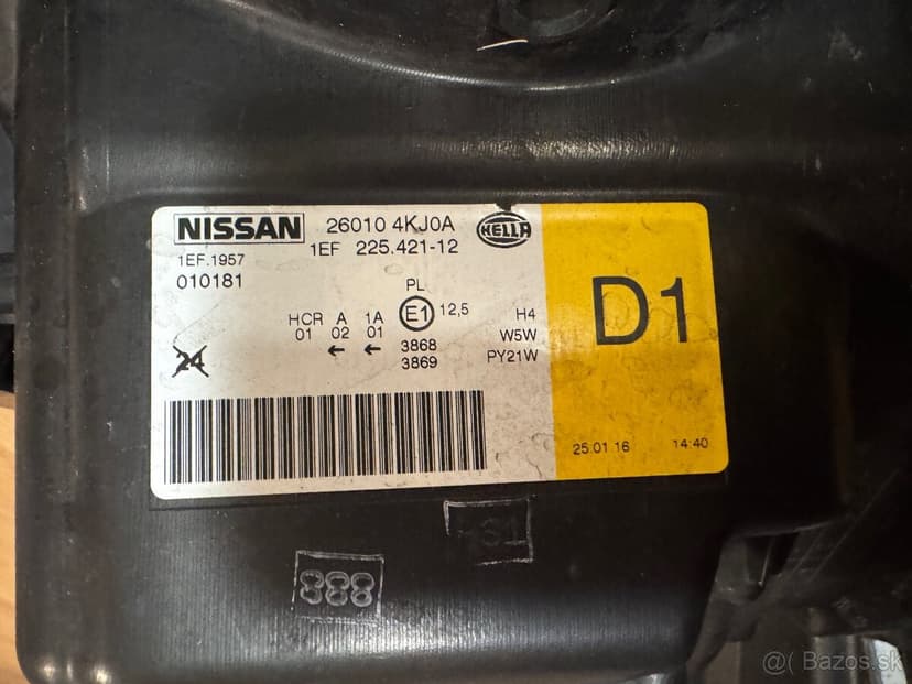 Predné svetlá Nissan Navara - nové Originál Nissan