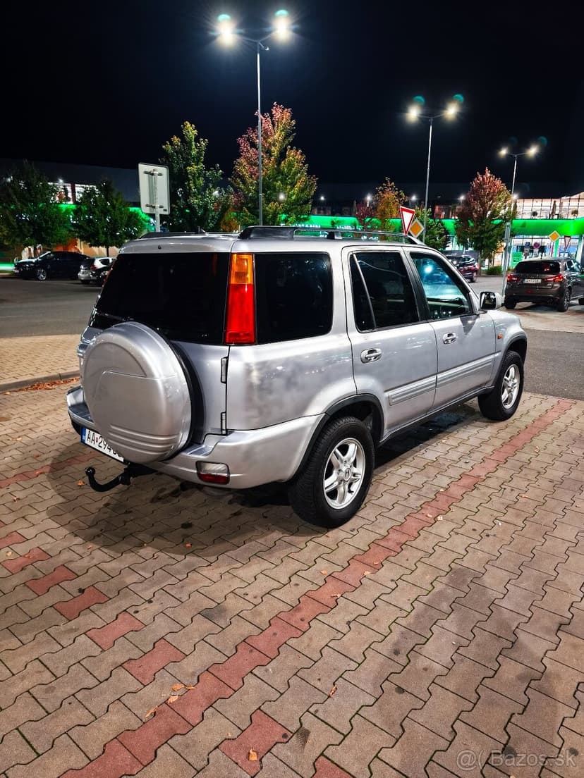 Honda Crv 2L benzin 108kw 4x4