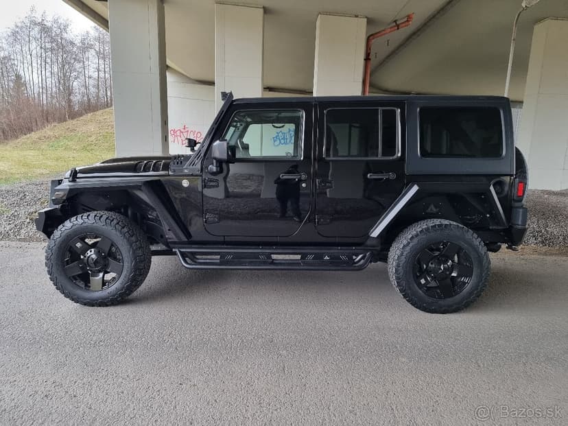 Jeep Wrangler, 3,6L V6 MAUÁL CUSTOM BLACK
