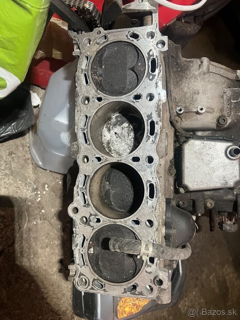 Suzuki GSX R 1000 K5 K6 K7 K8 motor diely