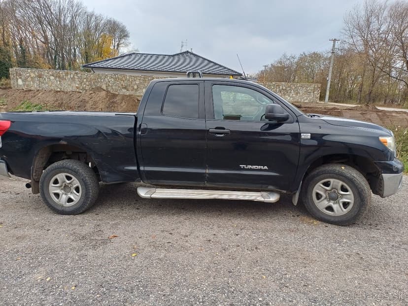 Toyota tundra 4,6i V8 LPG 2010