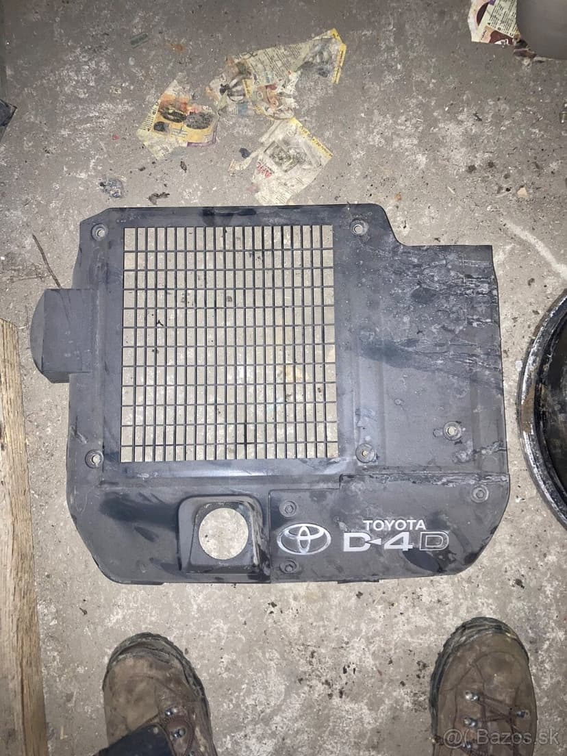 Toyota Land Cruiser J12 L120