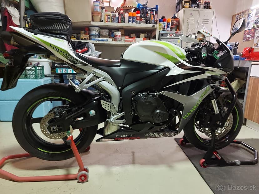 Predám Honda cbr 600rr 2008