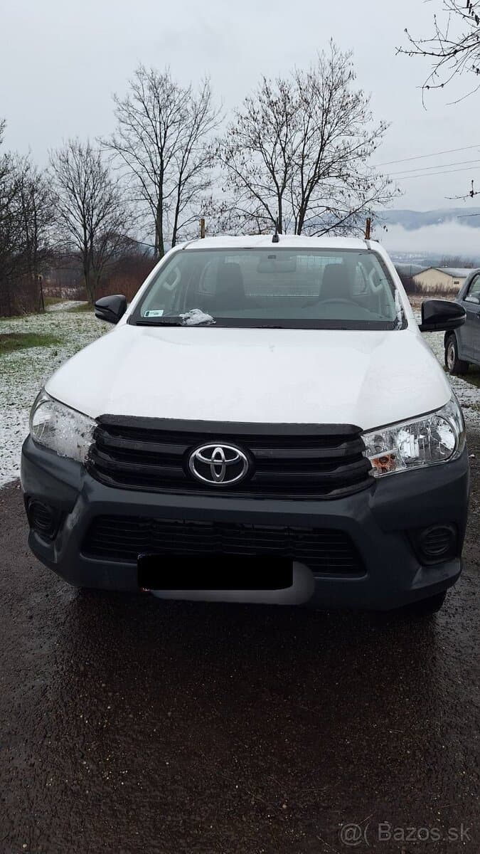 Toyota Hilux EC 2.4 I D-4D 110kW 4x4 Sklápač do 3 strany