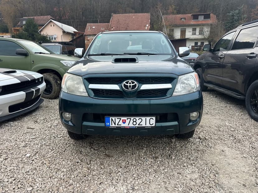 2007 Toyota Hilux 2,5 d4d 2-dverový Dlhá korba