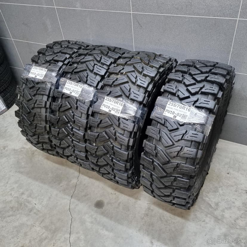 Letné Offroad pneumatiky 255/70 R16 RADIAL