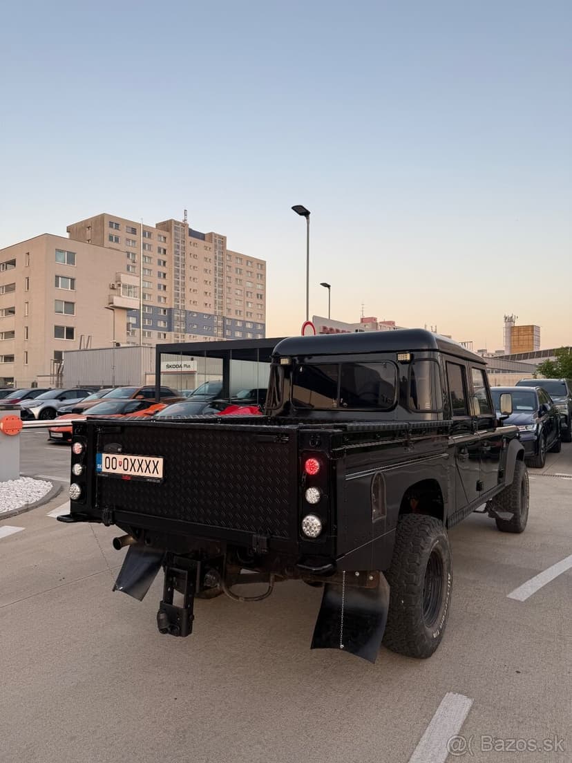 Land Rover Defender 130 2.5 Td5 Crew Cab Chassis