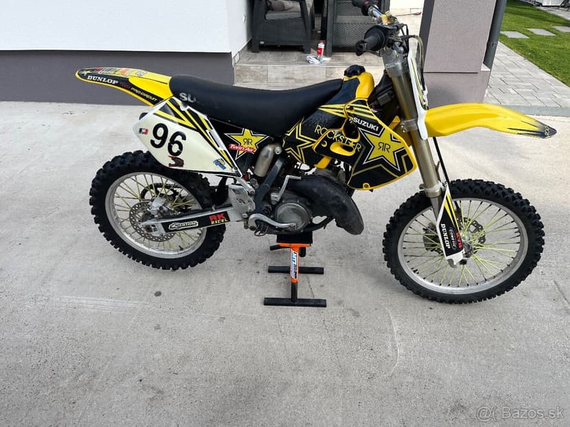 Suzuki rm 125