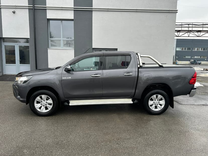 Toyota Hilux 2.4 D-4D 4x4 Automat | 2019 | 137 000 km | STK