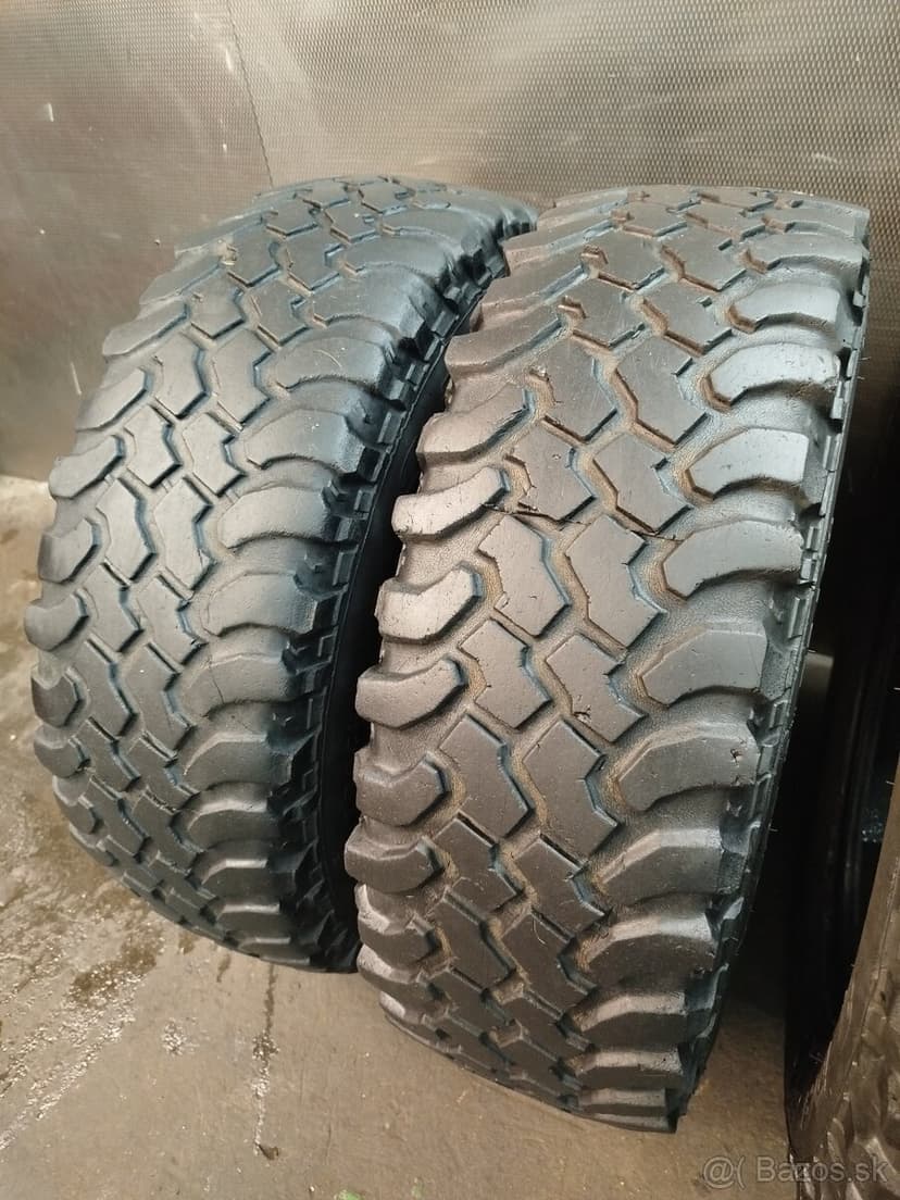 Predám offroad pneu 225/70 R16 7mm cena 20€ za všetky 4ks