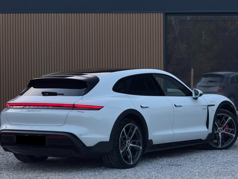 Porsche Taycan Cross Turismo 4 S Pano, Bose, Head-Up,Ambient