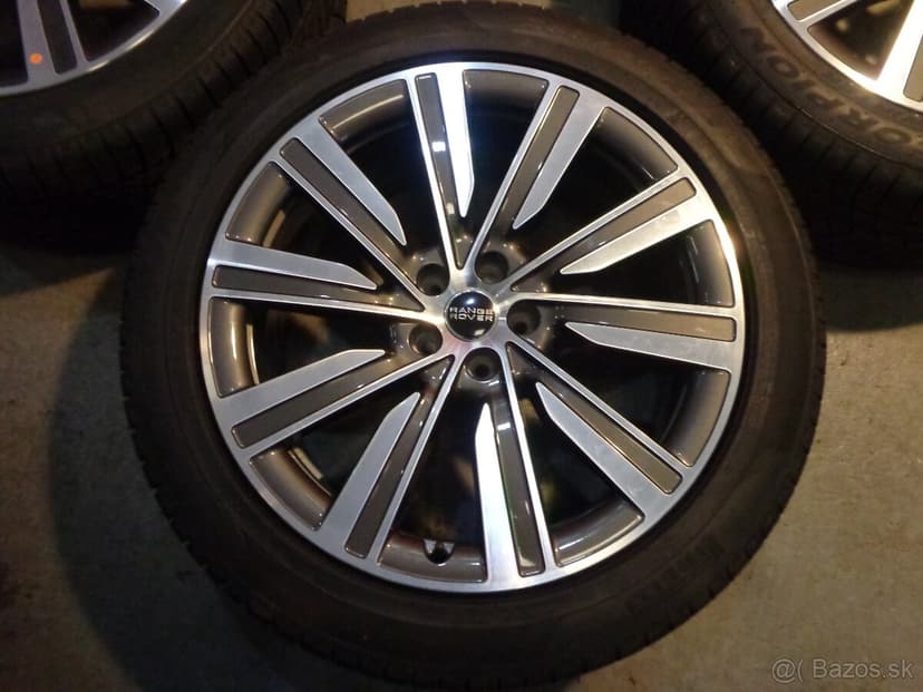 Land Rover Range Rover L460 / L461 zimna sada kolies