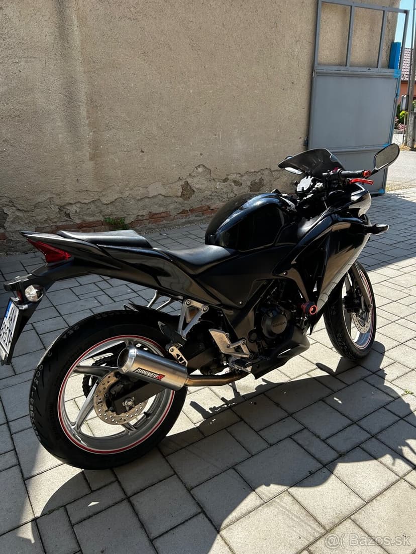 Honda CBR 250R