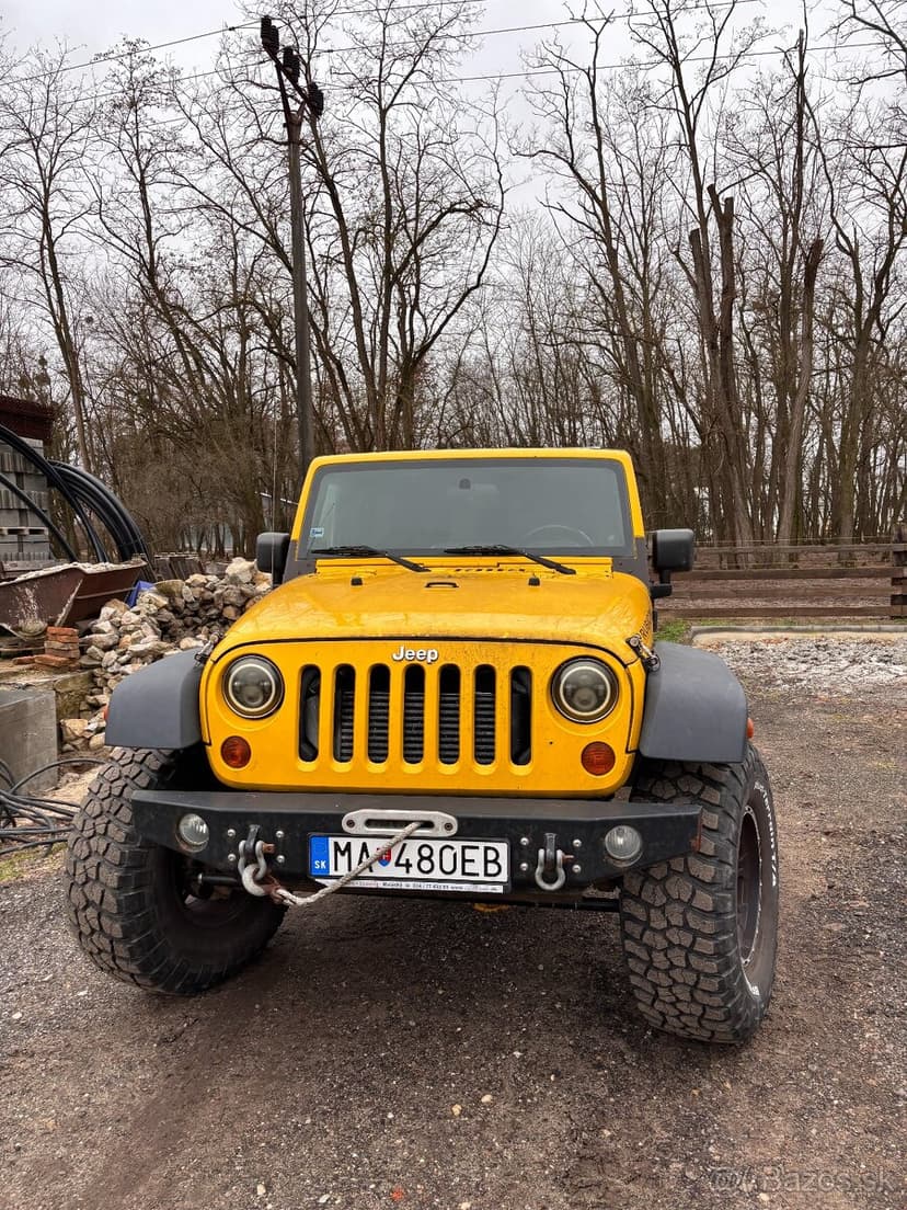 Predám Jeep Wrangler Rubicon 2,8crd rv.2008