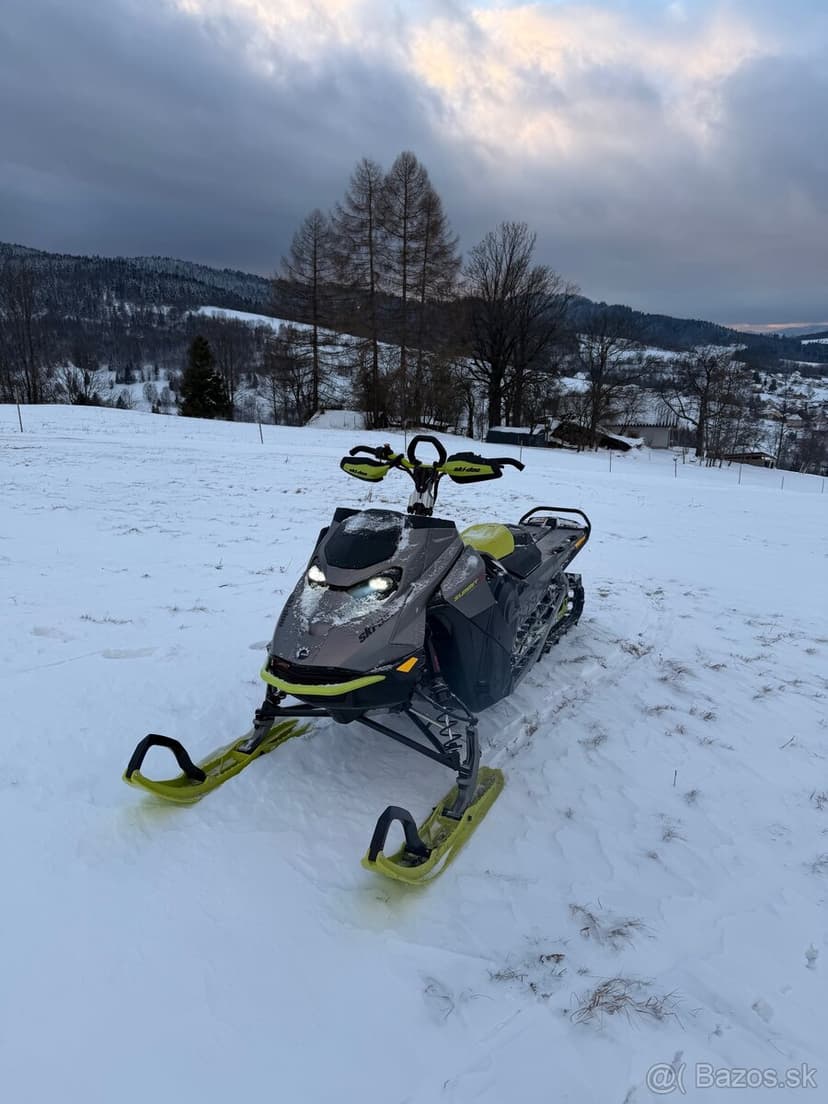 SKI-DOO SUMMIT X EXPERT 850 TURBO R 165