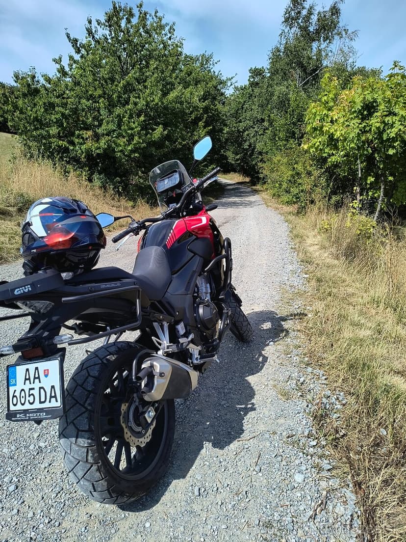 HONDA CB500X - REZERVOVANÁ