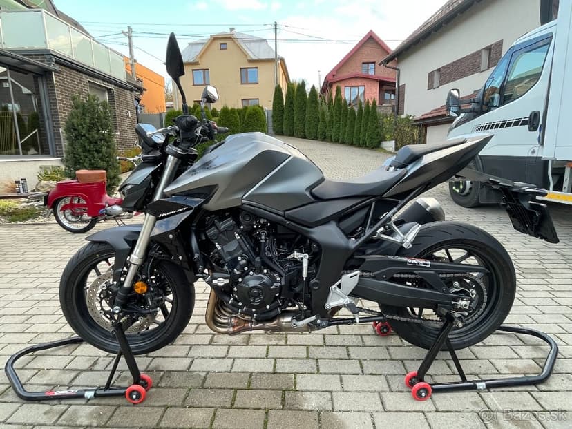 Honda CB 1000 Hornet 2025