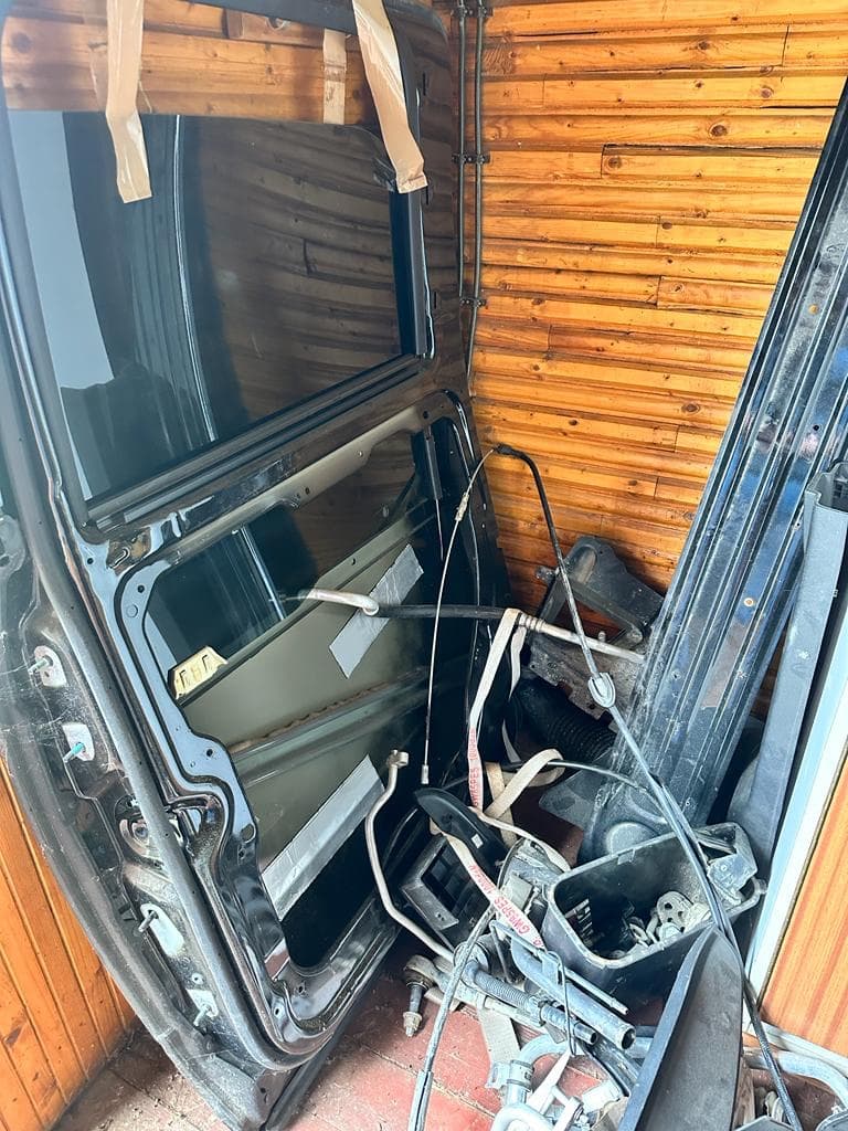 Dodge ram 1500 náhradne diely