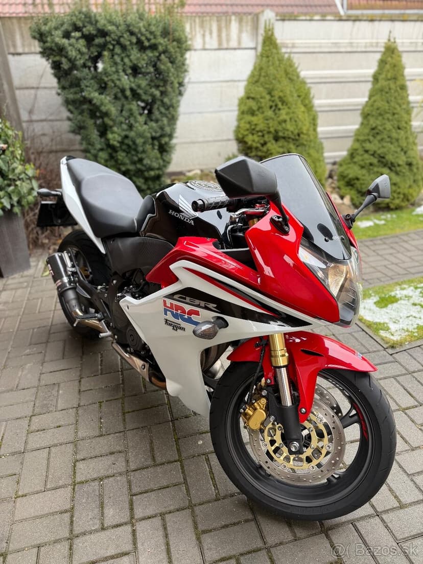 HONDA CBR 600F