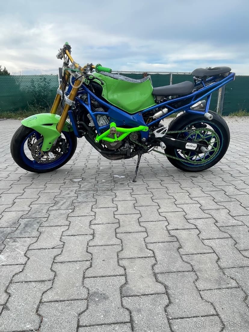 Honda CBR 600 F sport STUNT