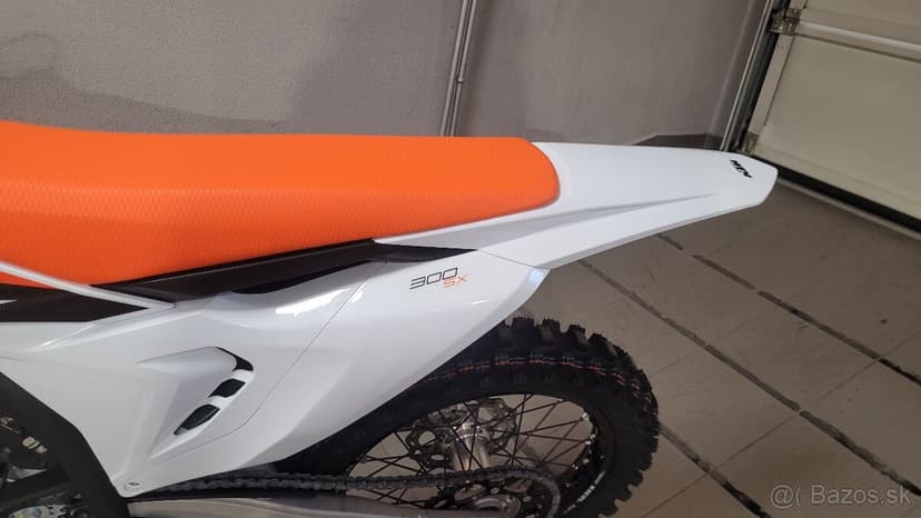 KTM 300 SX 2024 za 8900 eur chcete ho ?