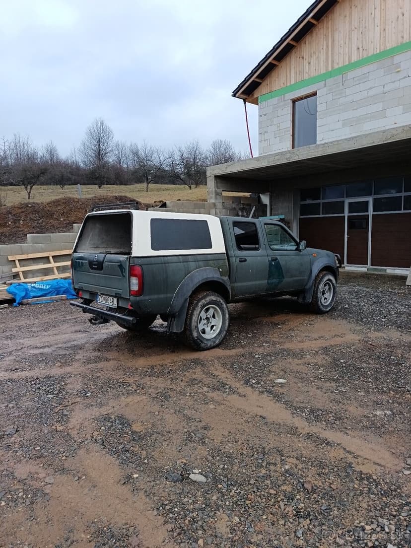 Nissan navara D22