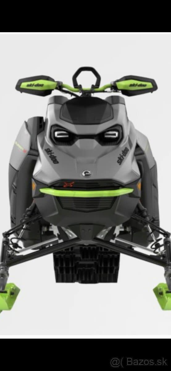 Predám ski doo summit X expert turbo