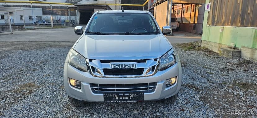 Isuzu D-max Double Cab Custom 4WD A/T