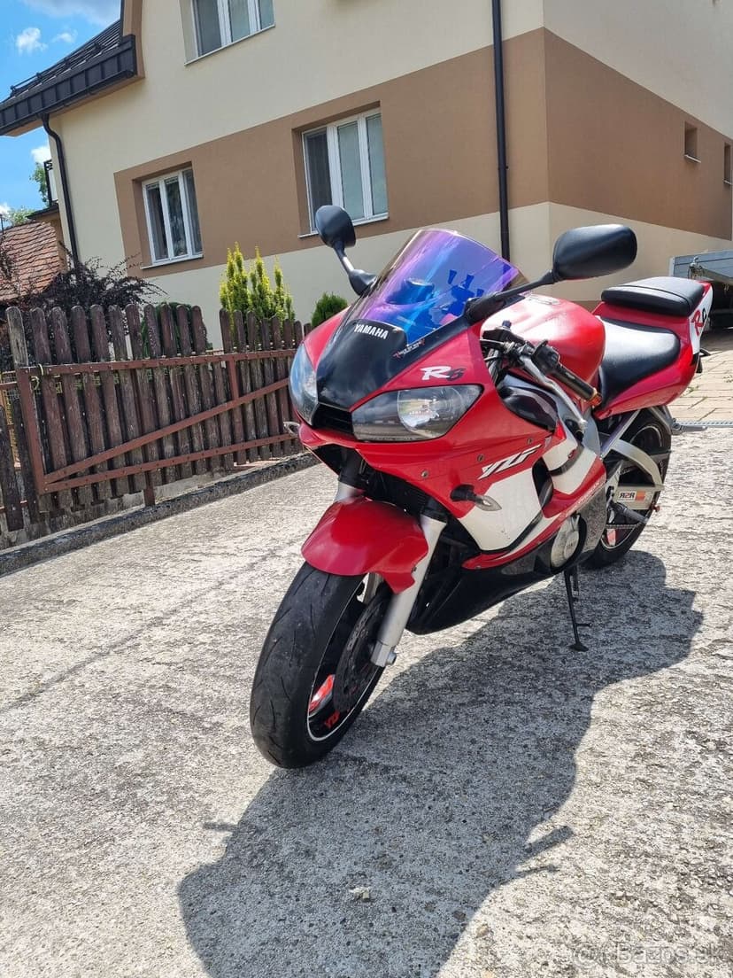 Predám Yamaha R6 v TP je 25kw inak plne otvorená na 88kw