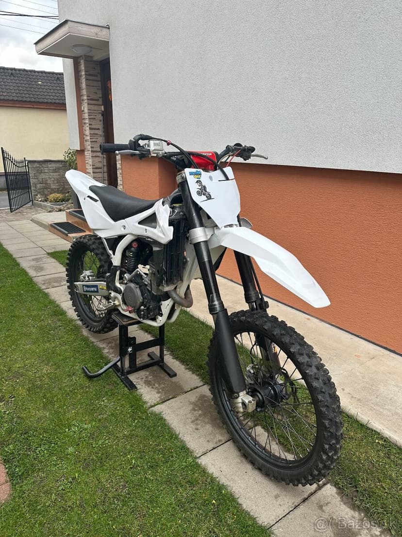 Husqvarna Tc 250 vstrek