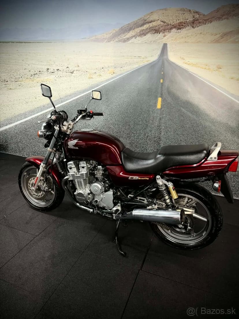 Honda CB 750 Seven Fifty