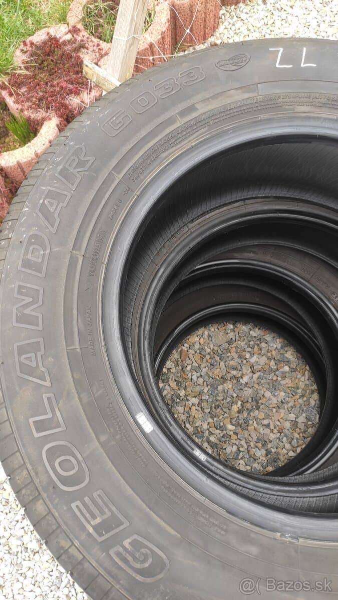 215/70 R16 suv Yokohama Geolandar G033