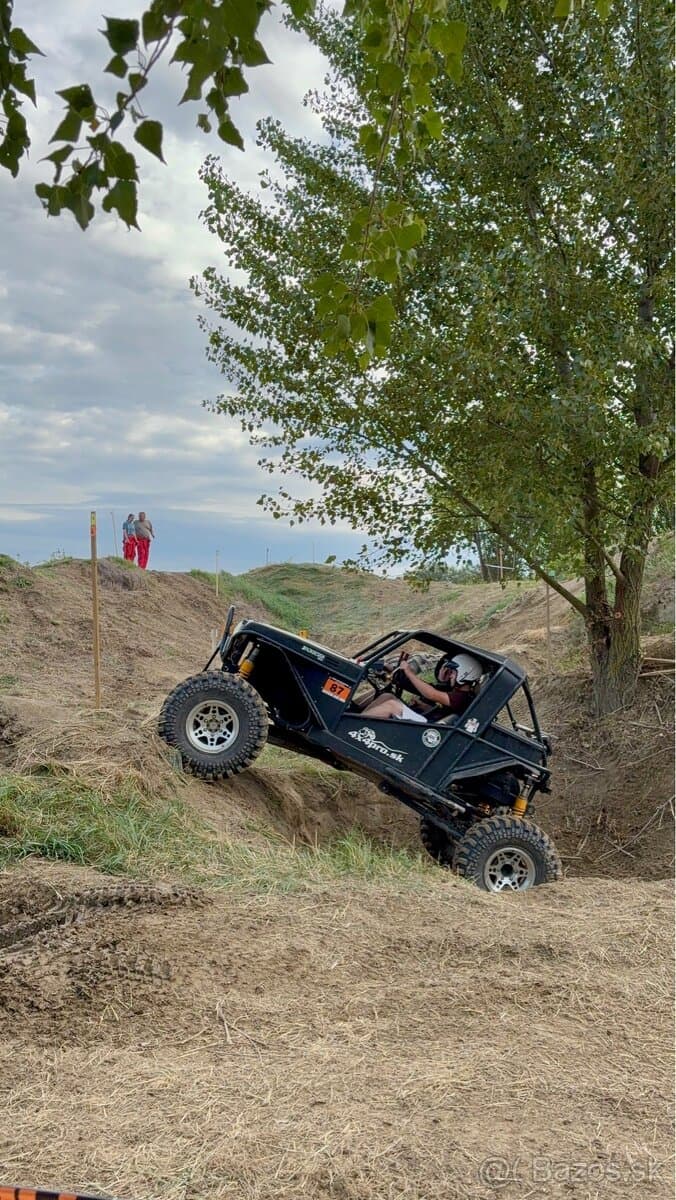 Offroad špecial suzuki samurai