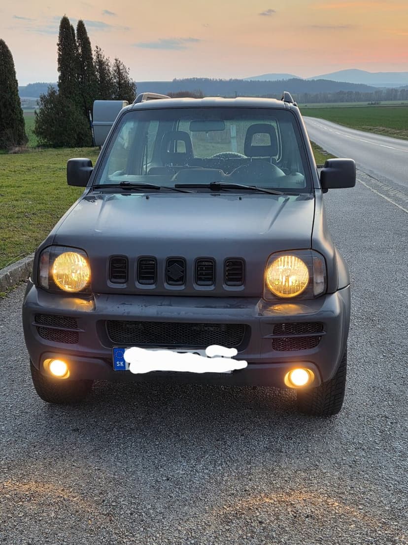 Suzuki Jimny 2012 rok