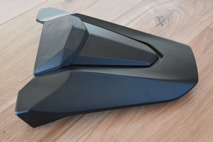 kryt zadneho sedla Honda CB650R - cb 650r