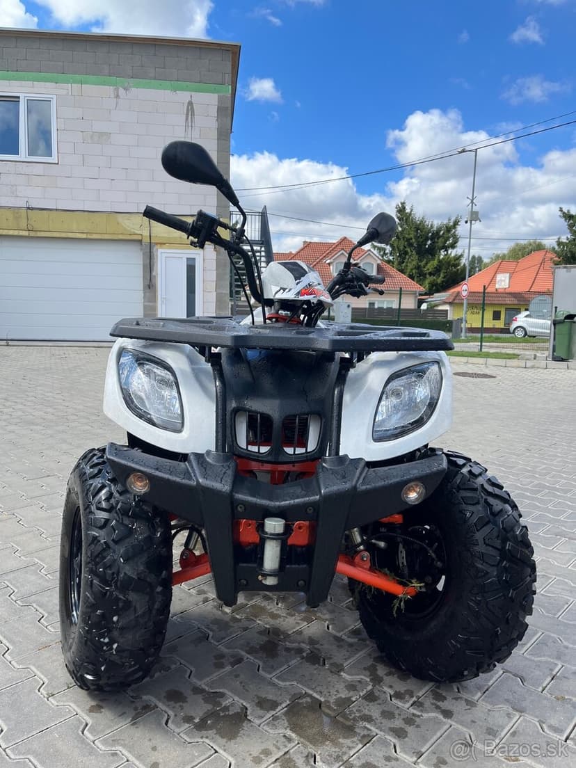 Kayo au200 štvorkolka