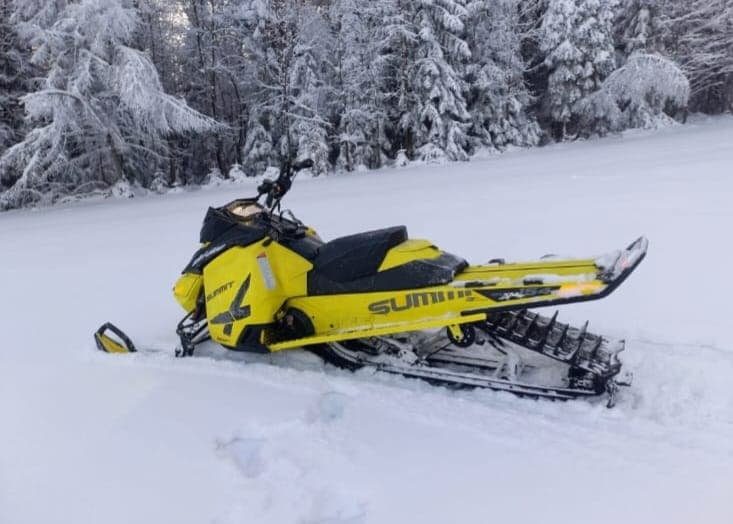 Ski-doo summit X - T3