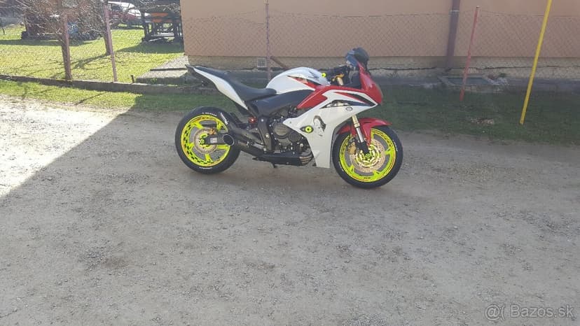 HONDA CBR 600 F