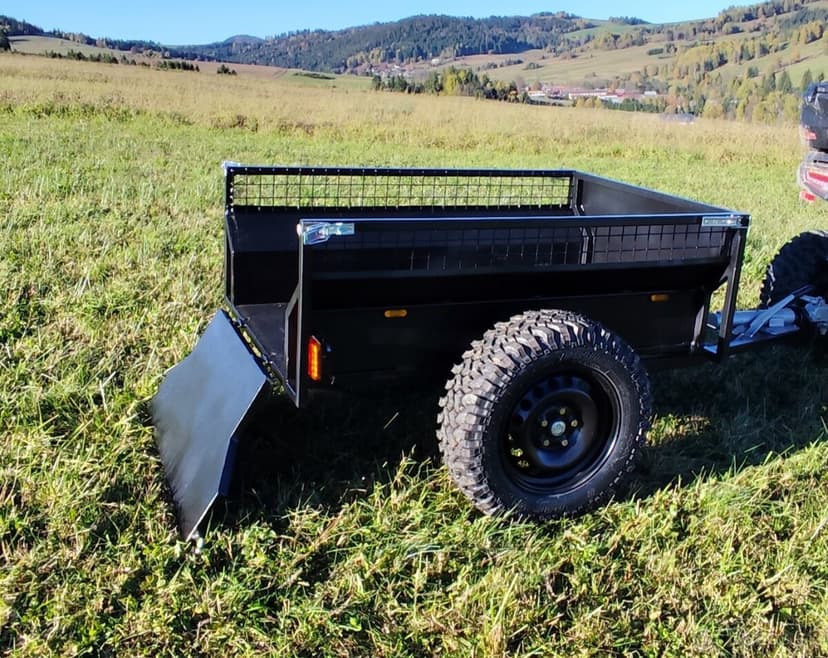 Vyklápací  ATV vozík za štvorkolku