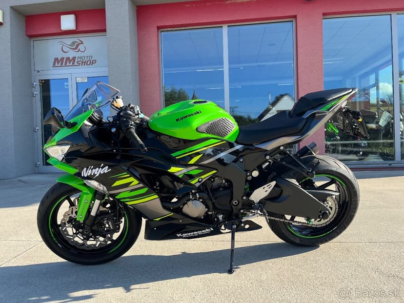 Kawasaki ZX6R