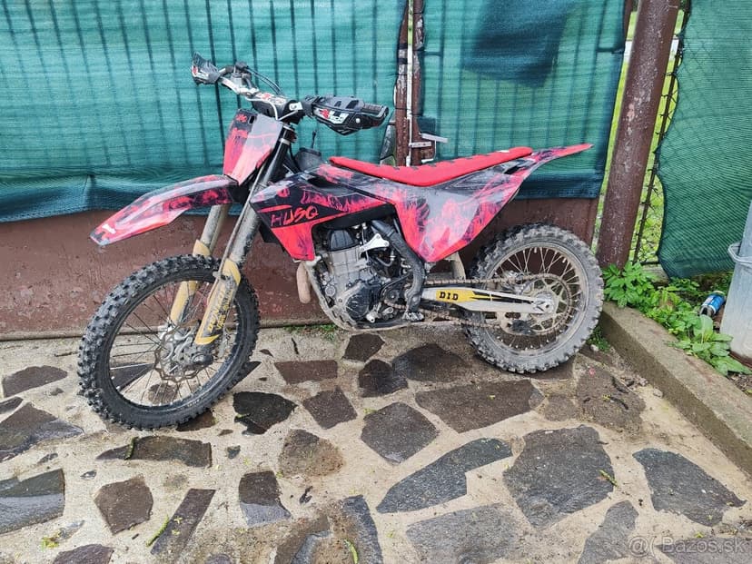 Vymením za 2t 300, 250